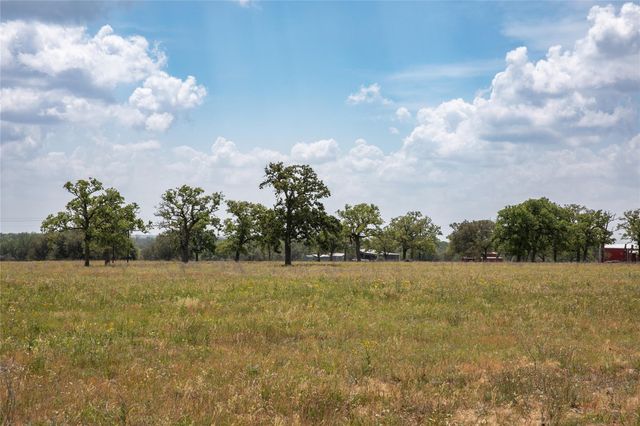 4254 FM 180 RD, Ledbetter, TX 78946