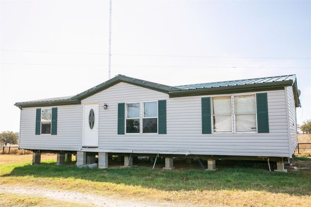 4254 FM 180 RD, Ledbetter, TX 78946