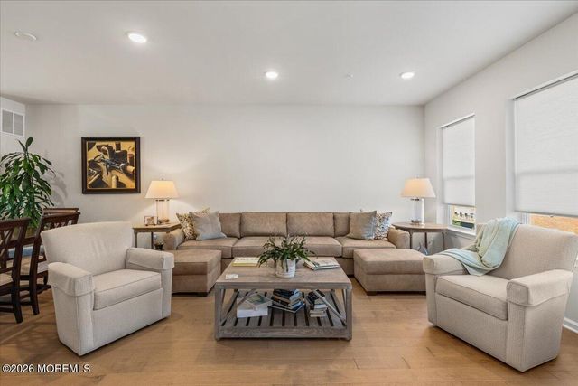 18 Driftwood Circle, Oceanport, NJ 07757