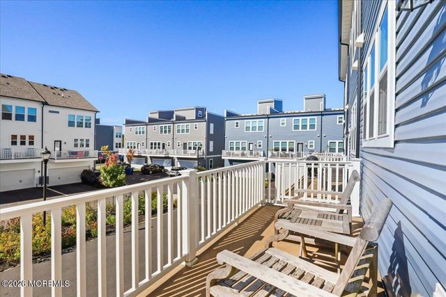 18 Driftwood Circle, Oceanport, NJ 07757