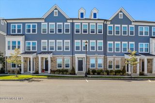 18 Driftwood Circle, Oceanport, NJ 07757