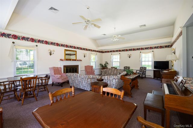 302 Commons Way G, Fishkill, NY 12524