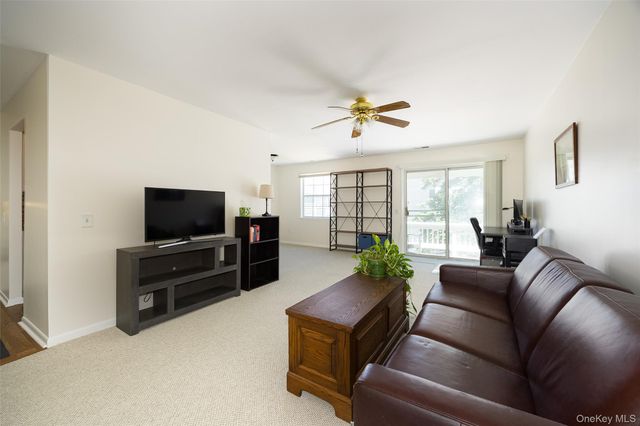 302 Commons Way G, Fishkill, NY 12524