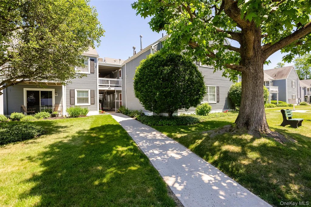302 Commons Way G, Fishkill, NY 12524