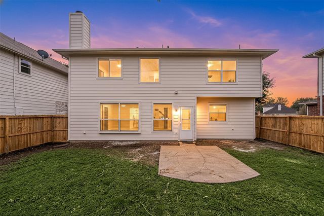 1730 Carriage Run Court, Fresno, TX 77545