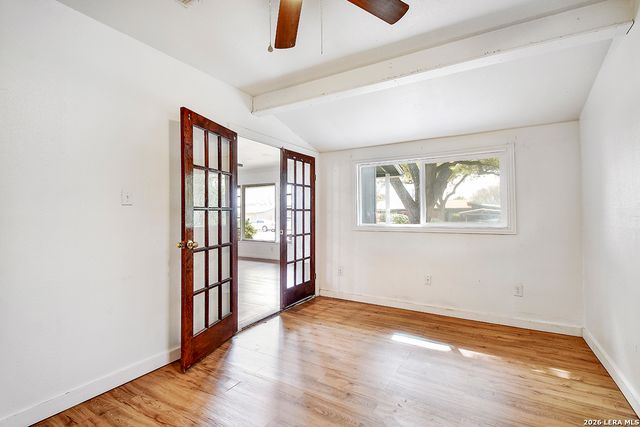 415 Blakeley Dr, San Antonio, TX 78209