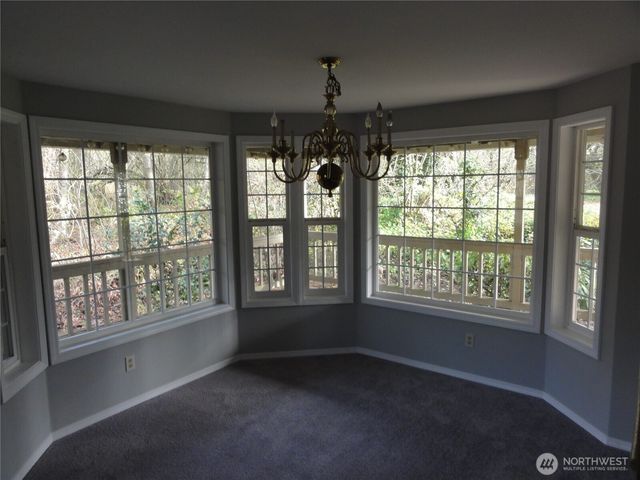13515 42nd Avenue E, Tacoma, WA 98446