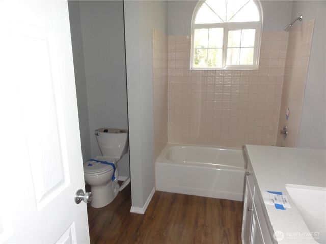 13515 42nd Avenue E, Tacoma, WA 98446