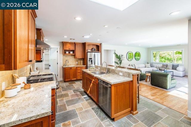 862 McEllen Way, Lafayette, CA 94549