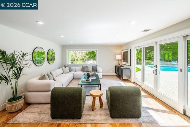 862 McEllen Way, Lafayette, CA 94549