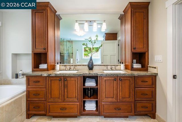 862 McEllen Way, Lafayette, CA 94549