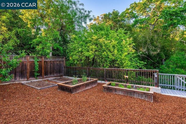 862 McEllen Way, Lafayette, CA 94549