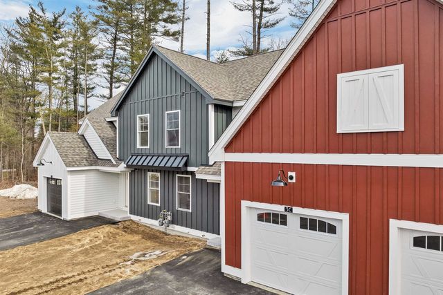 17D Mustang Dr, Litchfield, NH 03052