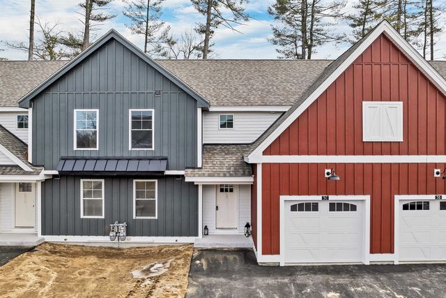 17D Mustang Dr, Litchfield, NH 03052