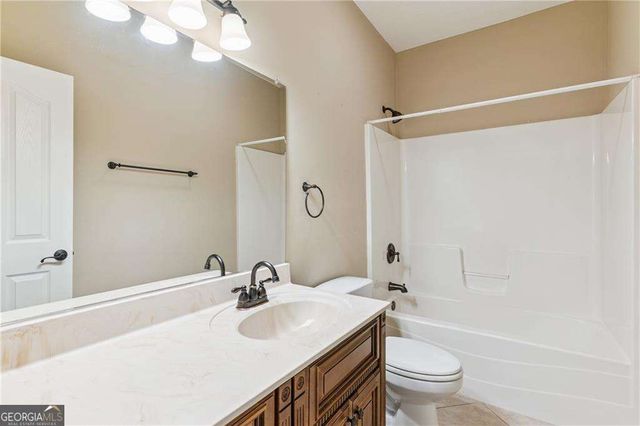 190 Lakes Drive, Brunswick, GA 31523