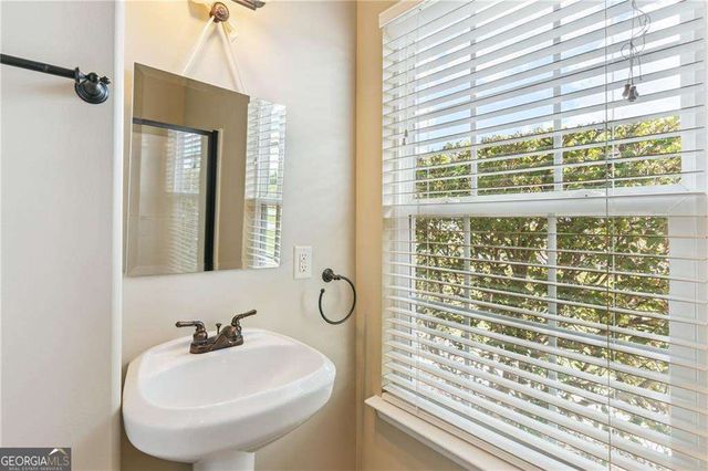 190 Lakes Drive, Brunswick, GA 31523