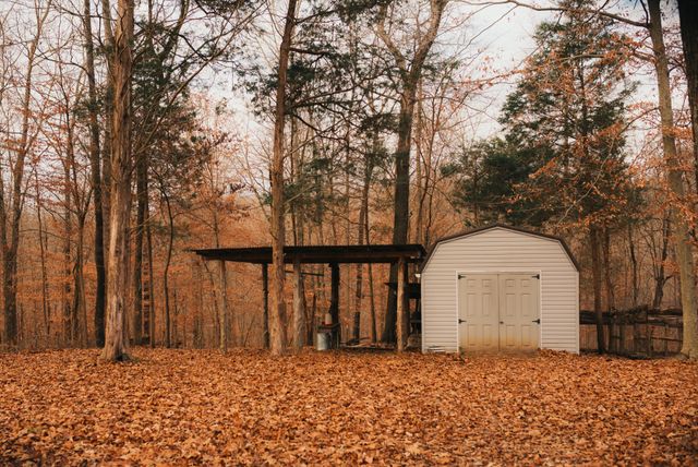 2590 Floyd Rd, Clarksville, TN 37042