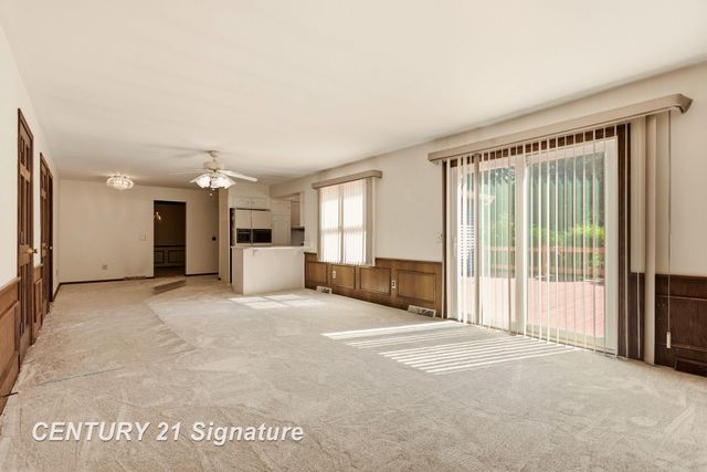 3198 Columbine Drive, Saginaw, MI 48603
