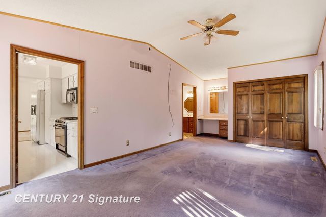 3198 Columbine Drive, Saginaw, MI 48603