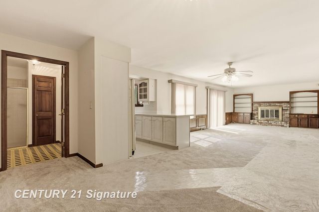 3198 Columbine Drive, Saginaw, MI 48603