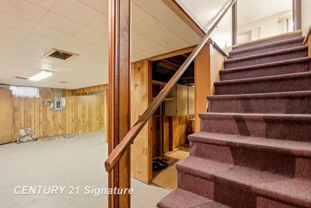 3198 Columbine Drive, Saginaw, MI 48603