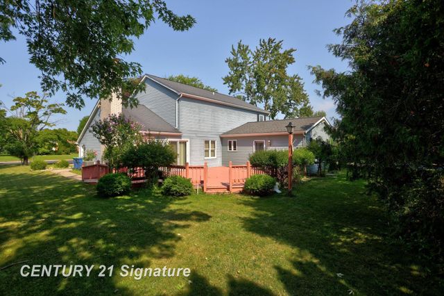 3198 Columbine Drive, Saginaw, MI 48603