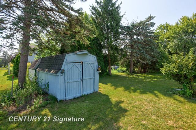 3198 Columbine Drive, Saginaw, MI 48603
