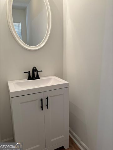 432 Armor Drive, Loganville, GA 30052