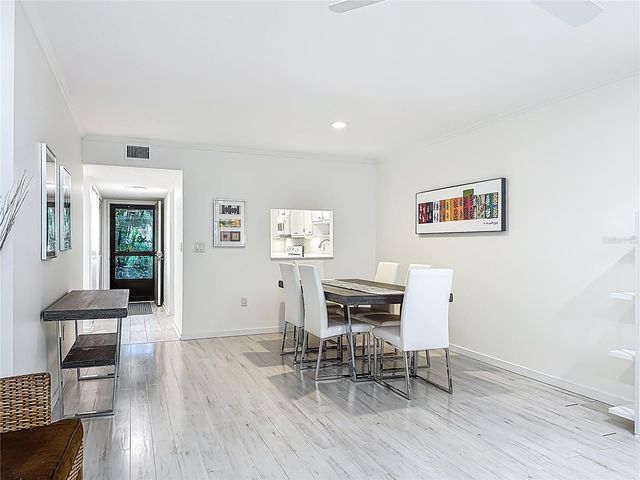 1623 PELICAN COVE ROAD BA124, Sarasota, FL 34231