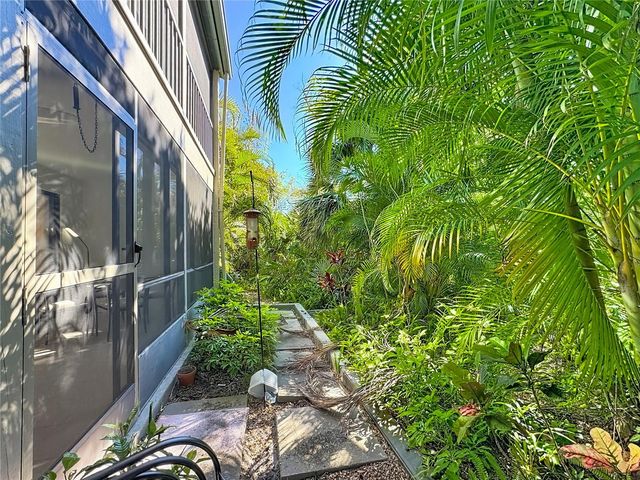 1623 PELICAN COVE ROAD BA124, Sarasota, FL 34231