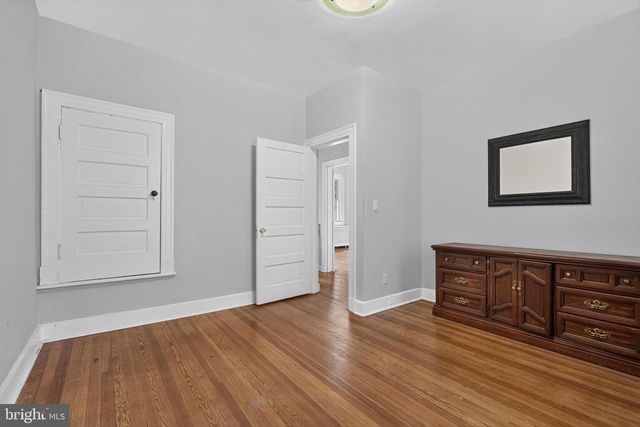 511 THORNFIELD RD, Baltimore, MD 21229