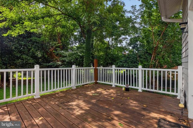 511 THORNFIELD RD, Baltimore, MD 21229