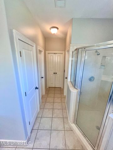 4896 Park North Drive, Olive Branch, MS 38654