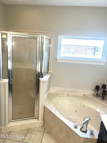 4896 Park North Drive, Olive Branch, MS 38654
