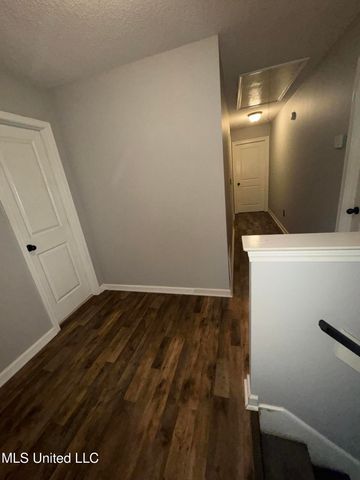 4896 Park North Drive, Olive Branch, MS 38654
