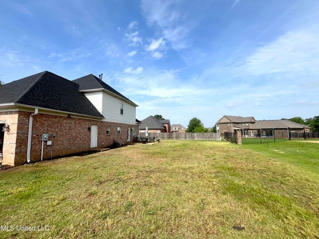 4896 Park North Drive, Olive Branch, MS 38654