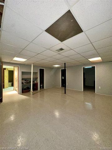 31441 Orchard Brook Court, Farmington Hills, MI 48336