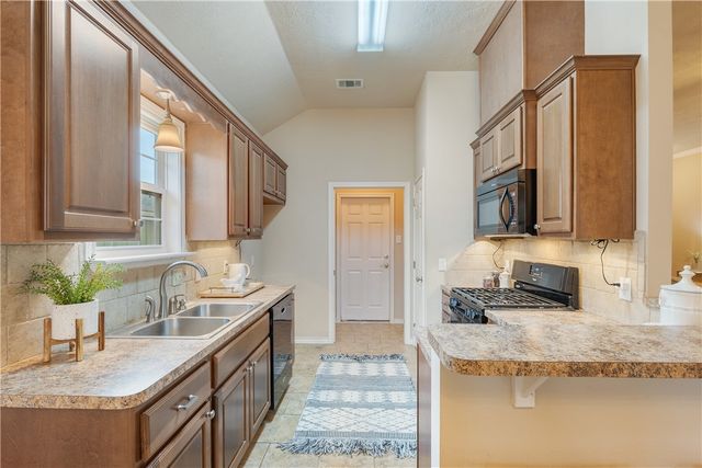 1580 Wimberly Place, Bryan, TX 77802