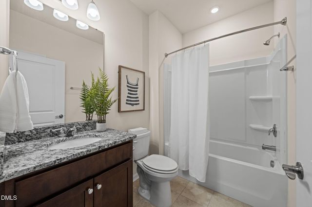 1616 Silver Spotted Way, Fuquay Varina, NC 27526