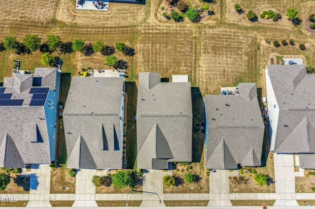 1616 Silver Spotted Way, Fuquay Varina, NC 27526