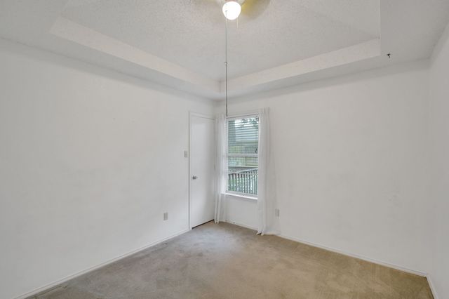 622 Lemon Drive, Arlington, TX 76018