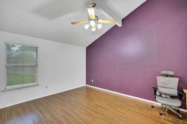 622 Lemon Drive, Arlington, TX 76018