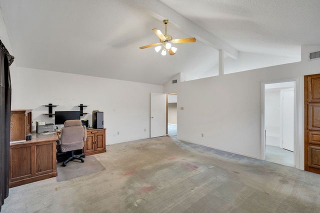 622 Lemon Drive, Arlington, TX 76018
