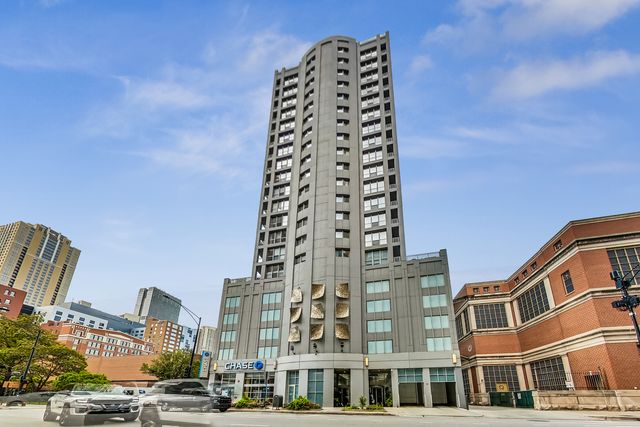 600 N DEARBORN Street 1006, Chicago, IL 60605