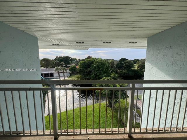 455 S Pine Island Road 410C, Plantation, FL 33324
