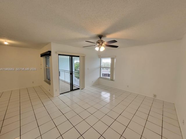 455 S Pine Island Road 410C, Plantation, FL 33324