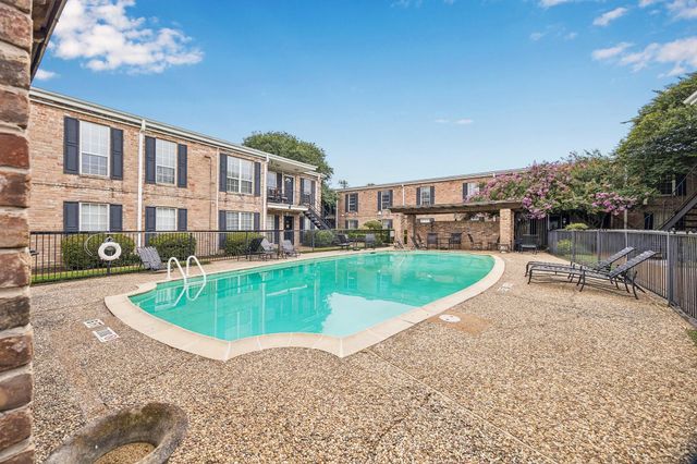 6410 Del Monte Drive 6, Houston, TX 77057