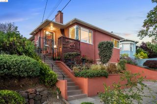 908 Prospect Ave, Oakland, CA 94610