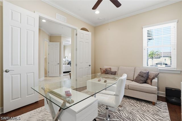 9536 Ironstone TER 202, Naples, FL 34120