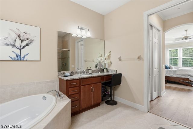 9536 Ironstone TER 202, Naples, FL 34120